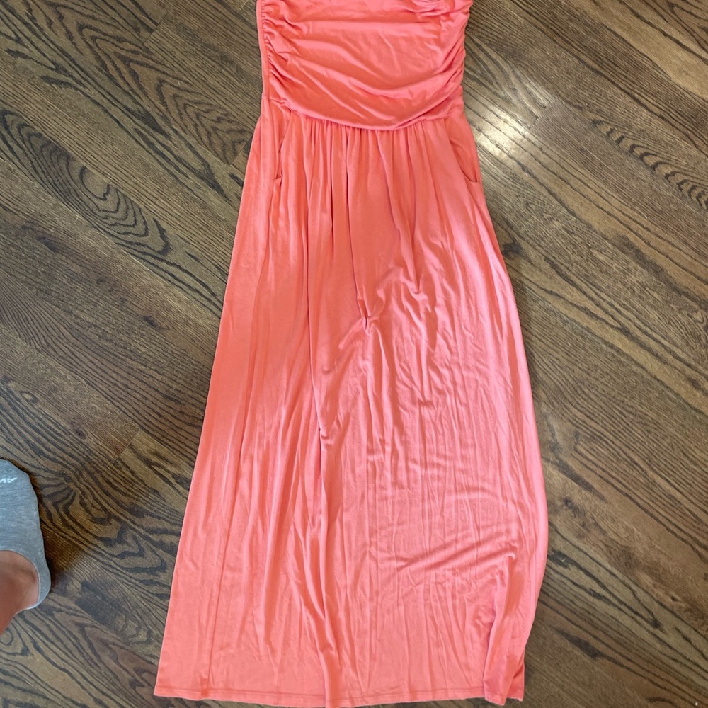 strapless dress